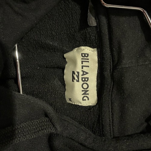 Billabong hoodie like new, black and white, size M