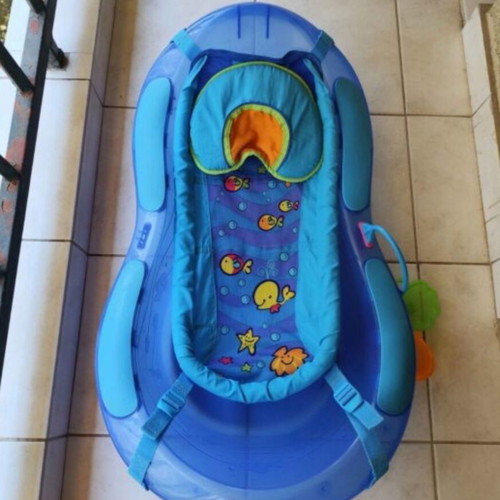 Fisher Price baby bath tub with net, blue