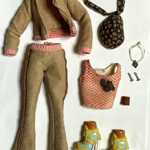 My Scene Barbie Hangin Out Doll Accessories set like new