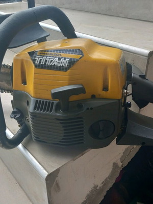 Mcculloch Titan 55 like new