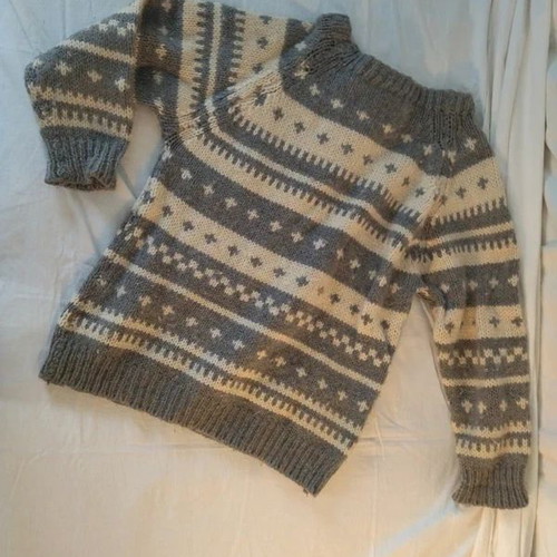 90s wool sweater with traditional Fair Isle pattern, like new