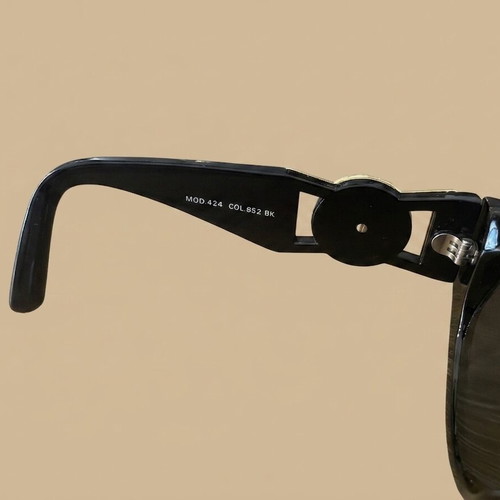 Gianni Versace Vintage Sunglasses MOD.424 COL.852 BK used, black