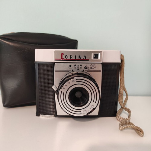Corina camera used with case
