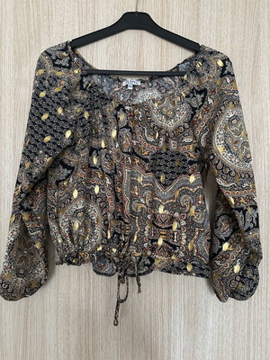 Women's blouse worn once