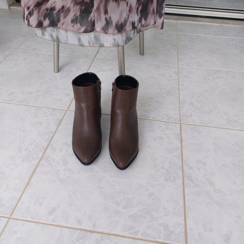 Brown ankle boots new no 39 with thick heel