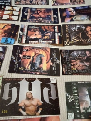 Συλλογή καρτών WWE WWF παλαιστών σαν καινούργια από τις αρχές του 2000