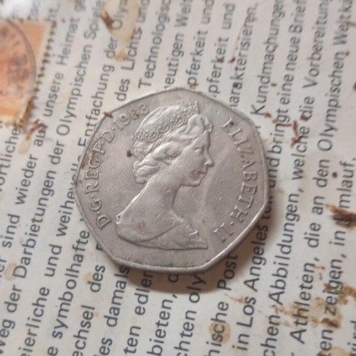 United Kingdom 1983.5 New Pence coin like new
