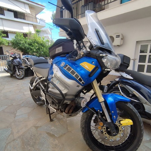 Yamaha XTZ Super Tenere 1200 used, excellent condition with extras