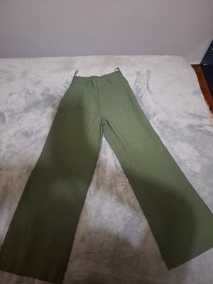 Noobass pants like new, women's olive size S