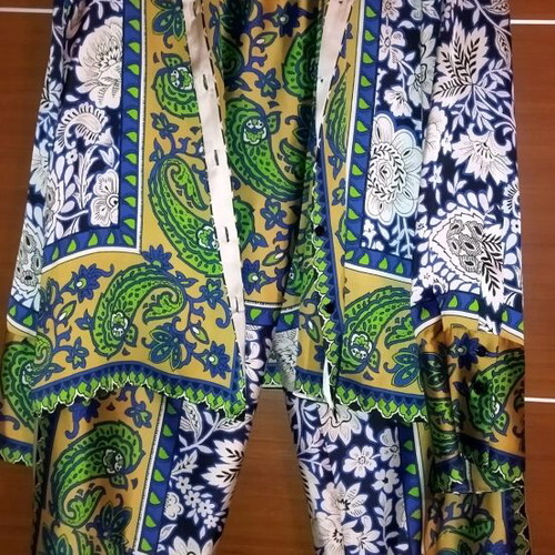 Satin suit Zara like new, multicolored