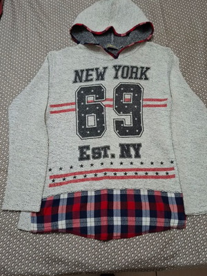 OW Two gray sweatshirt like new, size M