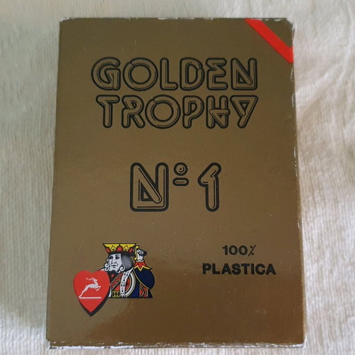 Modiano Poker Golden Trophy plastic red playing cards new