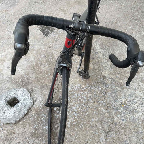 Trek 18-speed carbon fiber bike like new