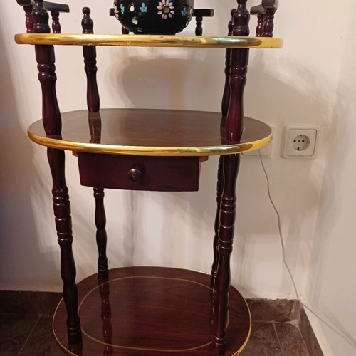 Mahogany bar table new with 3 levels and golden details
