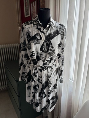 Pepe Jeans shirt dress new, small, black-white newspaper print