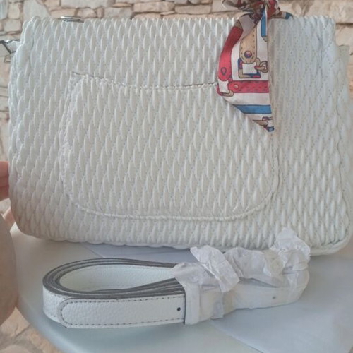 Crossbody bag with strap, white