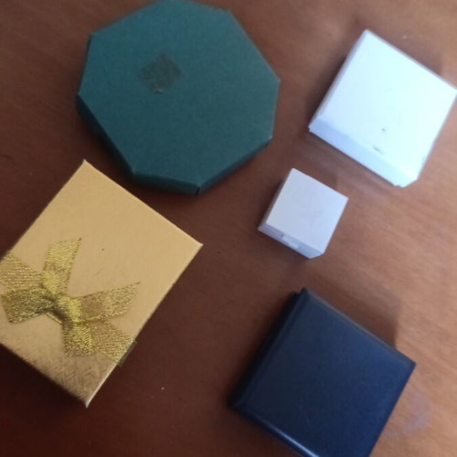 Jewelry boxes used, set of 5 with Swarovski and security clips