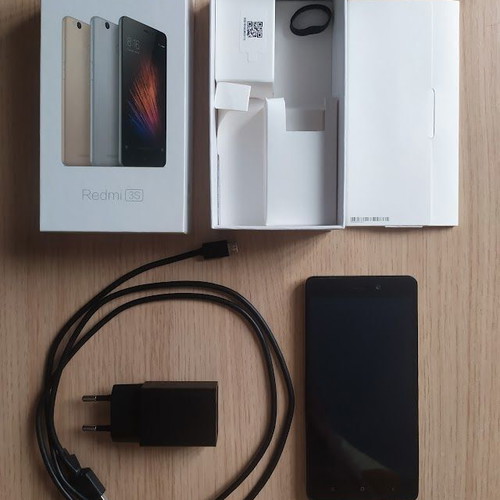 Mi Redmi 3s Prime 2016 употребяван, отлично състояние, колекционерски