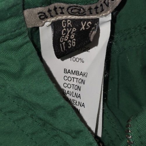 Attrattivo green shorts size XS like new