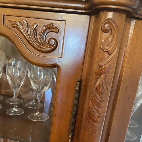Classic Rococo Style Showcase like new, solid wood