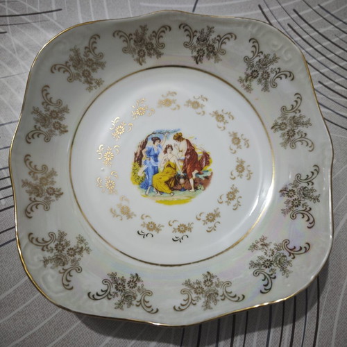 Madonna Porcelain Plate vintage, authentic Czech 24K gold