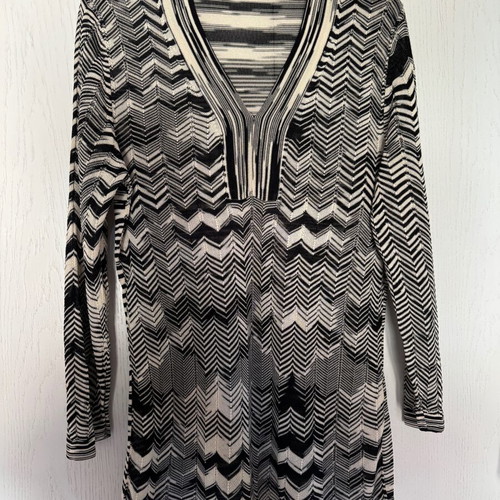 Betty Barclay women's blouse like new, size D 38, black and white