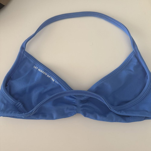 Dfyne Sports Bra like new, size M, blue