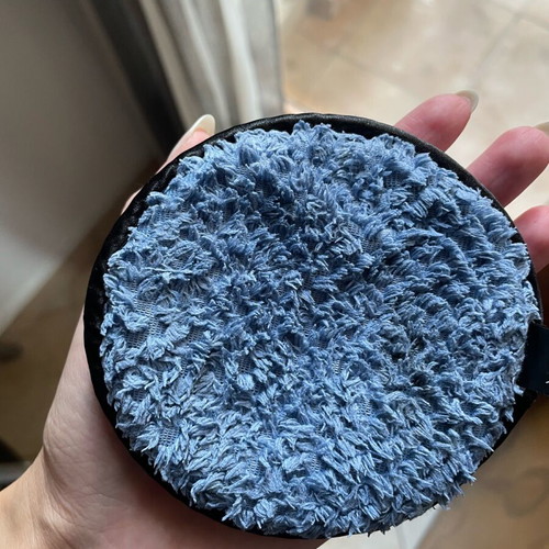 Makeup remover sponge new, soft and easy to use