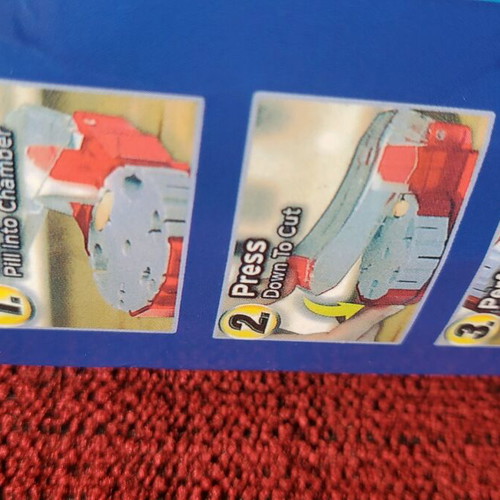 Universal pill cutter new, various sizes