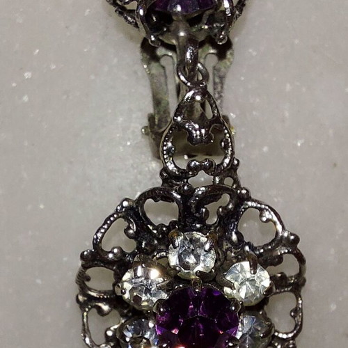 Vintage costume jewelry set like new, purple and silver
