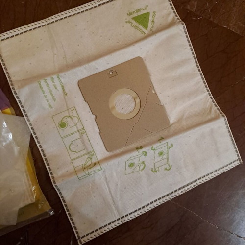 Vacuum cleaner bags new, pack of 3