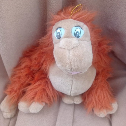 Plush orangutan used, 25cm height with wear