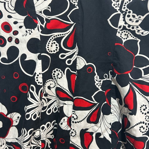 Women's dress like new, black and red, sizes M and L