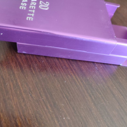 Metal cigarette case like new