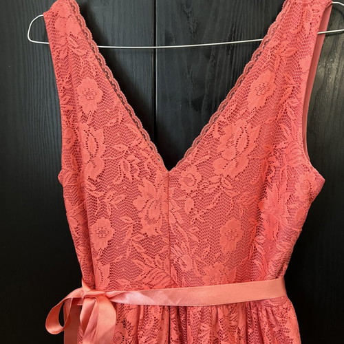 Zic Zac lace dress size M coral satin belt like new