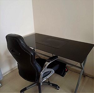 Γραφείο με τζάμι και καρέκλα