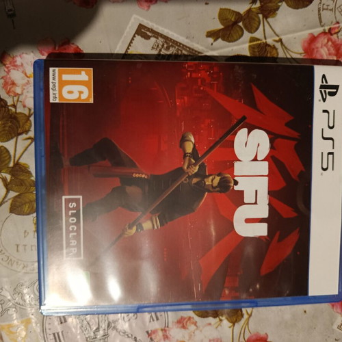 PlayStation 5 games pack like new with God of War Ragnarok and NBA 2K 2025