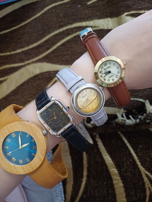 Watches new, assorted styles