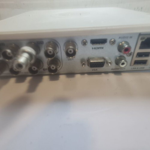 HIKVISION DS-7108HVI-SH Digital Video Recorder used with Seagate 500GB HDD