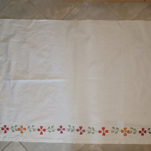 Vintage embroidered handmade baulorouho new on camboto fabric