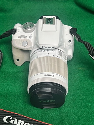 Canon EOS 100D Kit + EF-S 18-55mm IS STM μεταχειρισμένο, λευκό