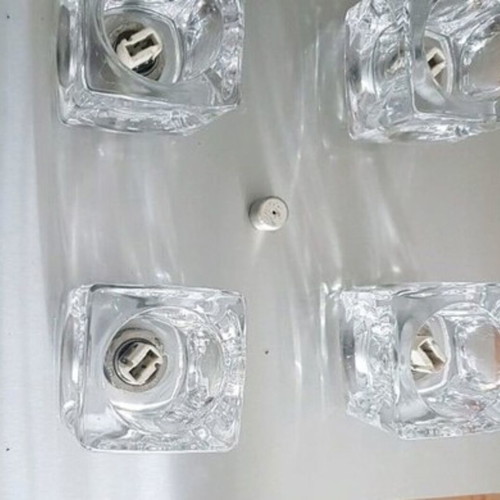 Set of 4 ceiling lights like new with bulbs