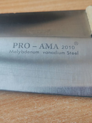 Pro-Ama 2010 chef knife, molybdenum vanadium steel