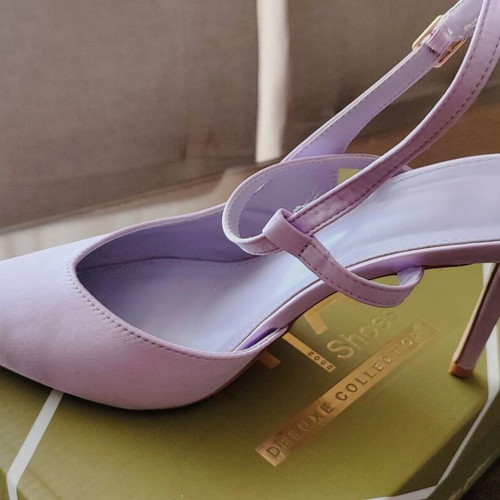 MIA Shoes deluxe collection lilac pumps like new, size 40