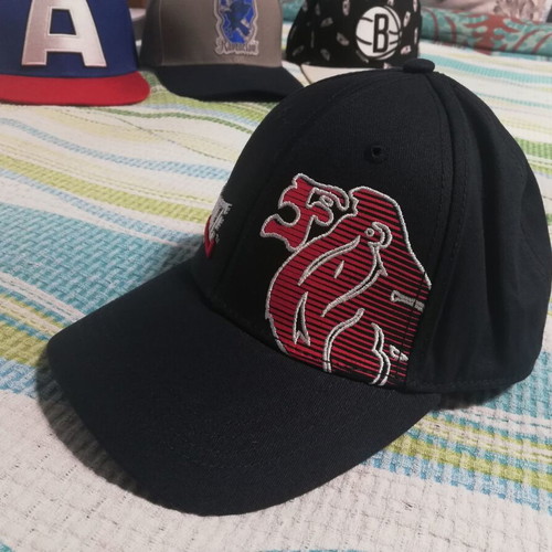 Lonsdale hat new dark blue