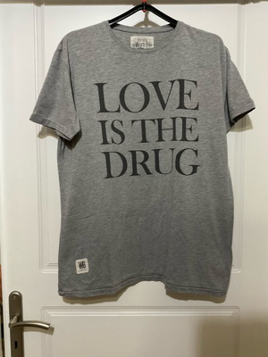 Men's short-sleeve t-shirt gray like new size L