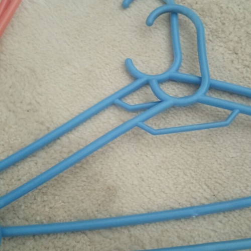 Set of 15 hangers like new