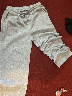 Shein sweatpants, size large, grey
