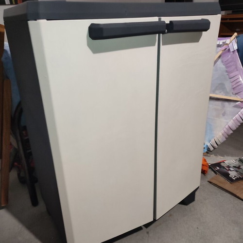Plastic wardrobe used, dimensions approx. 100x60x40