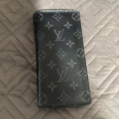 Louis Vuitton wallet used, black